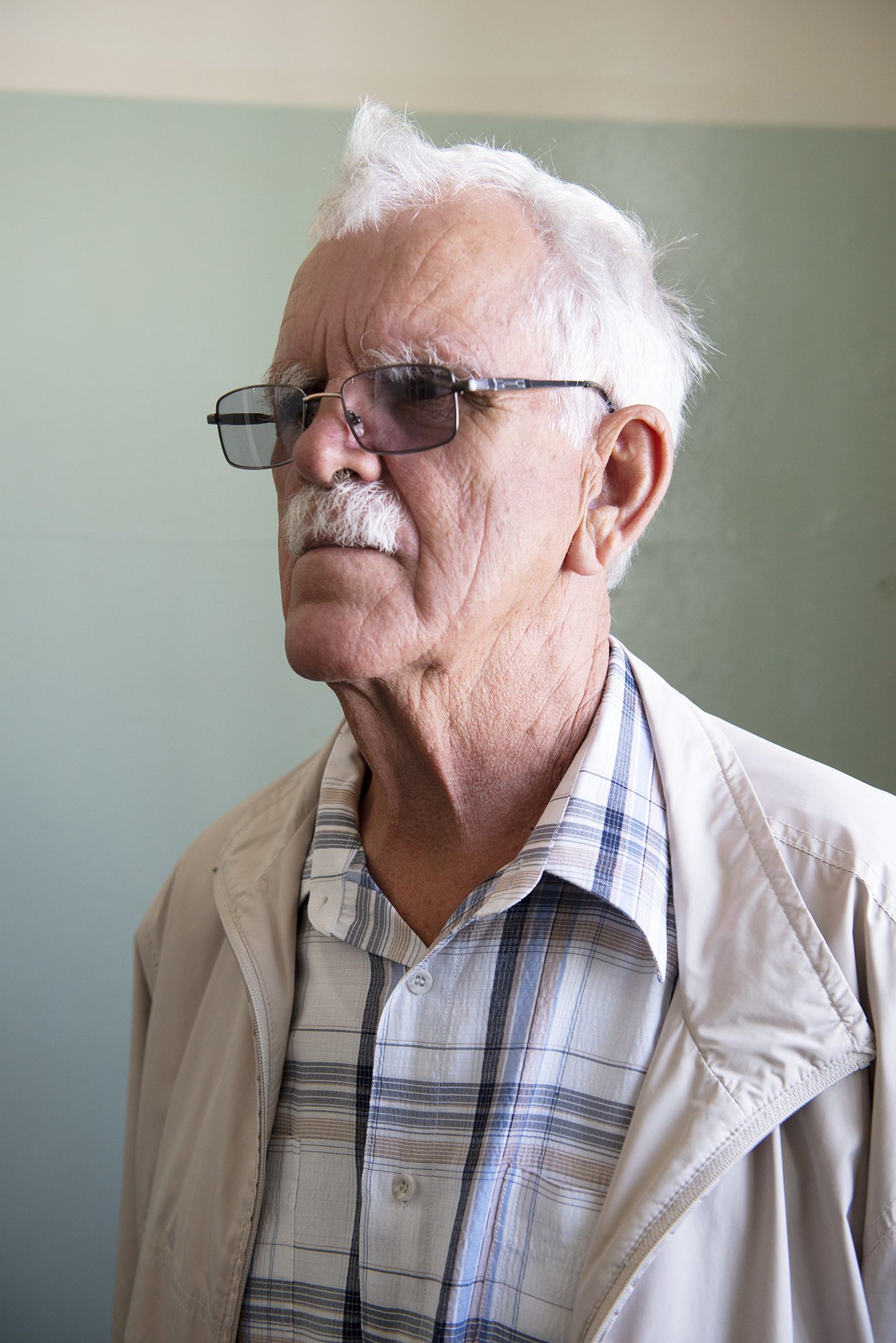 Airbnb - Jack Swart (Mandela's warder)