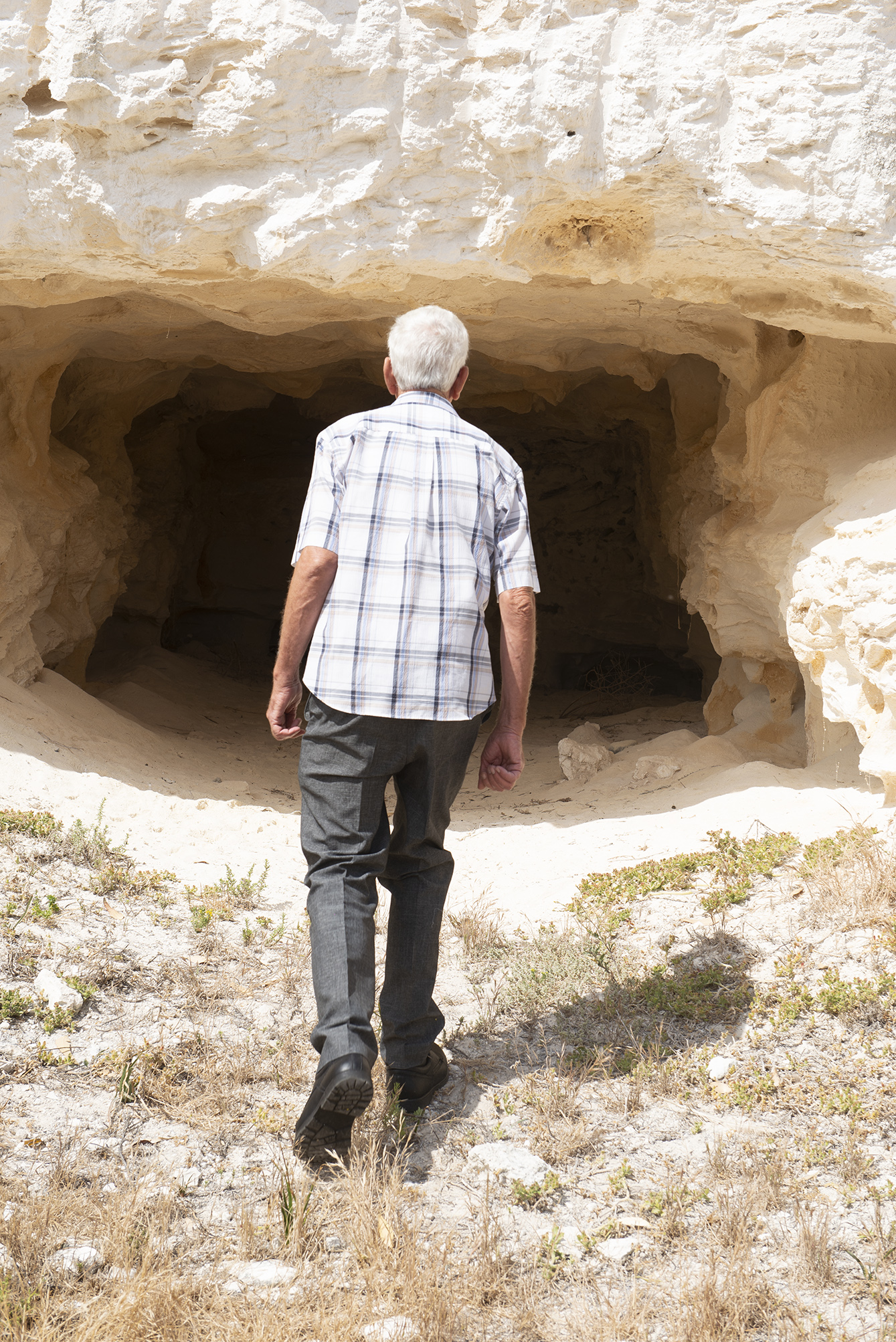 Airbnb - Jack Swart (Mandela's warder)